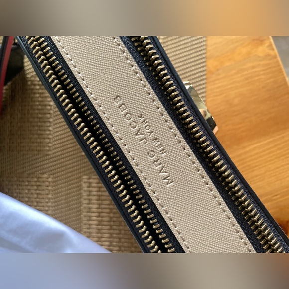 NEW original Marc Jacobs snapshot crossbody bag (Rose multi) - Picture 15 of 15